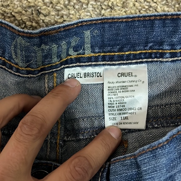 Cruel /Bristol Size 11XL One belt loop ripped - Picture 4 of 6